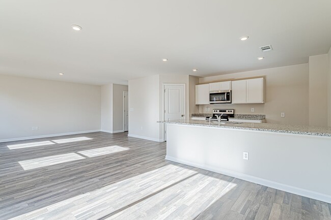 Building Photo - Price Improvement! Brand New Home in Boili...