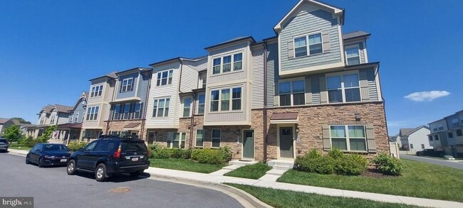 Building Photo - 3611 Flatwoods Dr