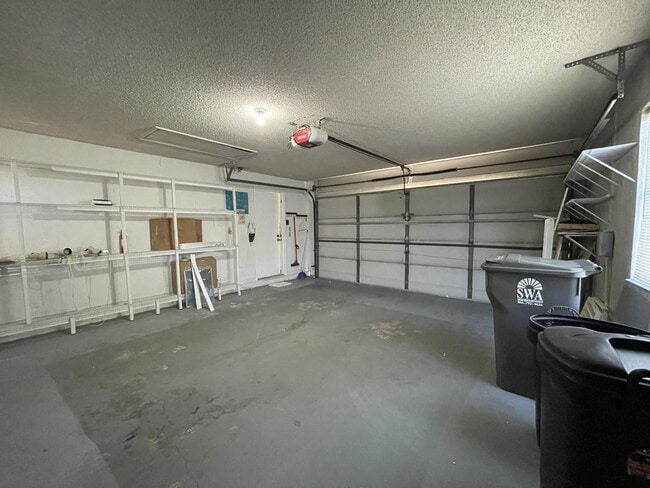 Building Photo - 2575 La Cristal Cir