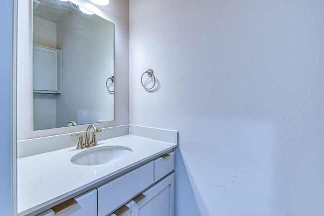 Building Photo - Brand New Construction!  Lawn care included!