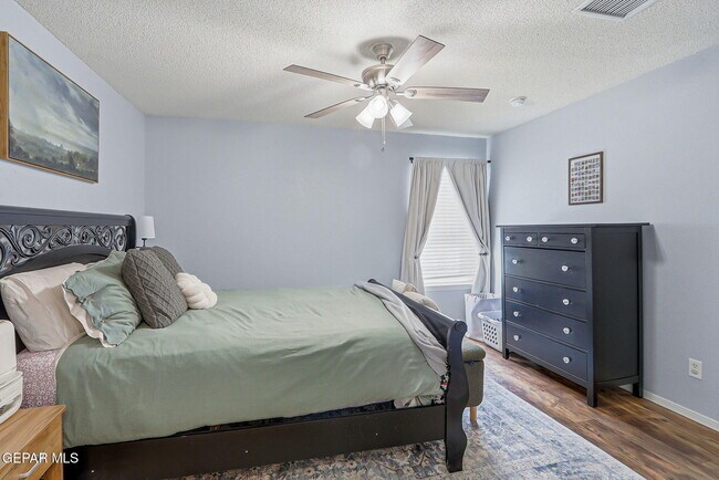 Building Photo - 14181 Tierra Halcon Dr