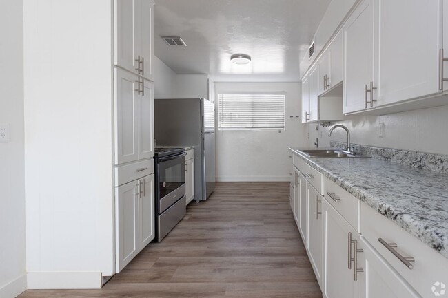 Interior Photo - Sahuara Apartments