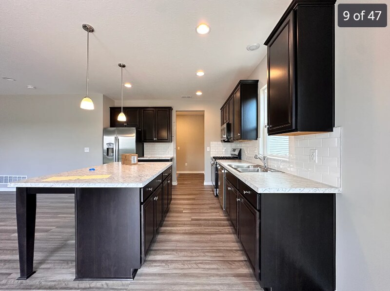 Building Photo - 7044 Unitas Loop