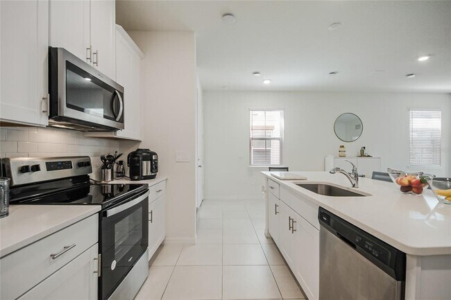 Building Photo - 4377 Small Creek Rd