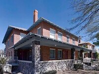 Building Photo - FOR RENT