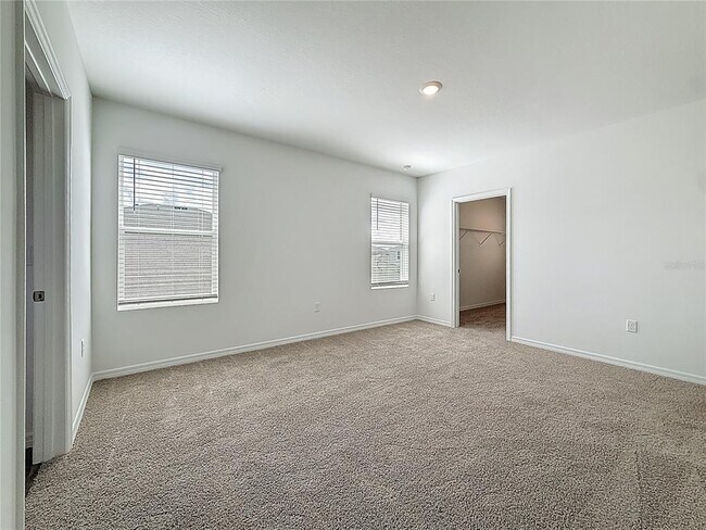 Building Photo - 35541 Kinsey Pt