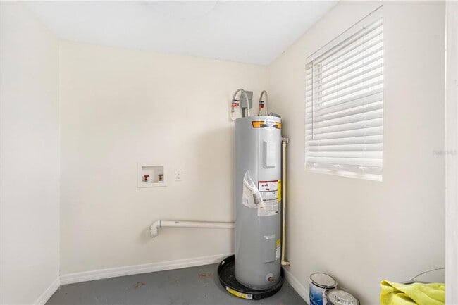 Building Photo - 4008 W Laurel St