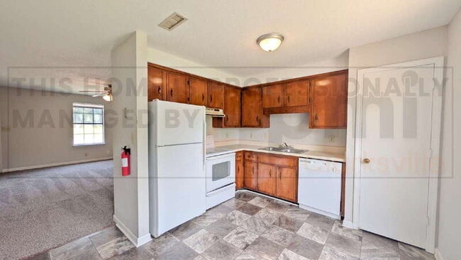 Building Photo - 1640 Baltimore Dr