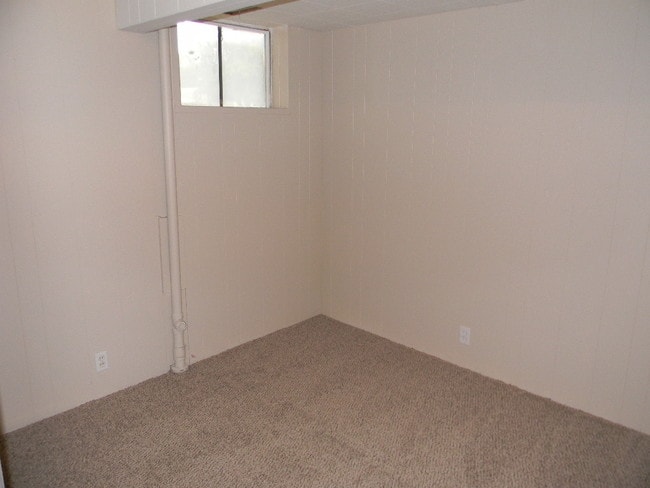 Building Photo - 2295 Ironton St