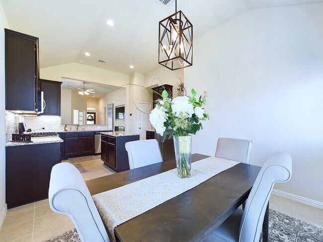 Building Photo - 15427 Crathie Bend Dr