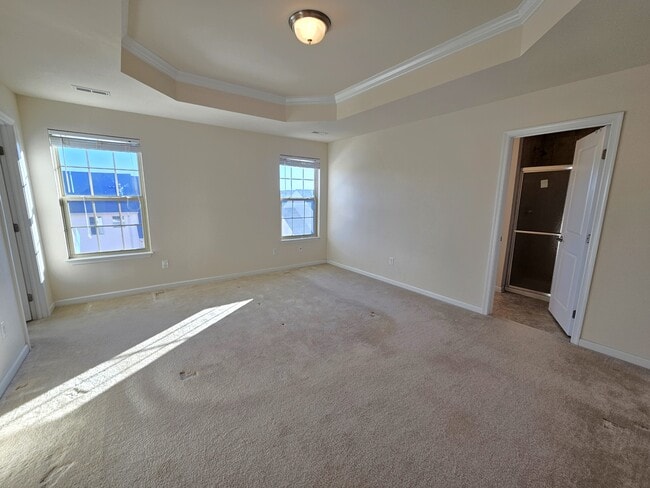 Building Photo - 136 Middleby Way