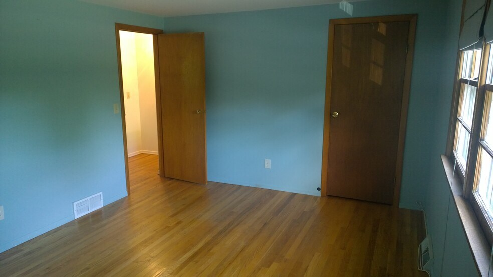 Bedroom 2 - 73 Altamont Road