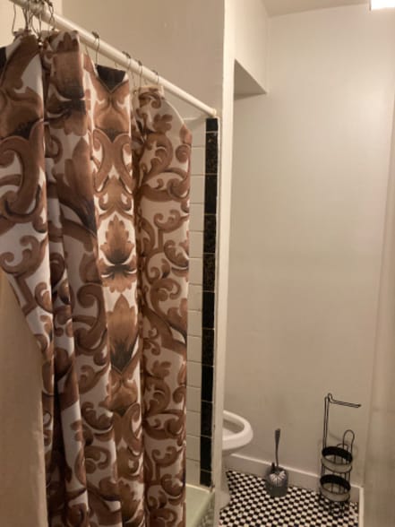 Building Photo - 2922 Frankford Ave