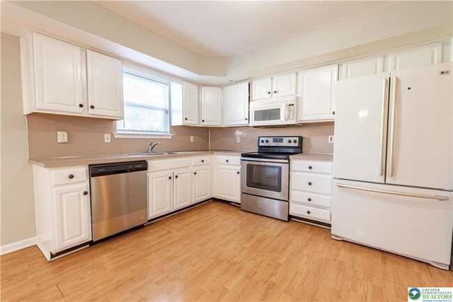 Building Photo - 2657 Tamlynn Ct