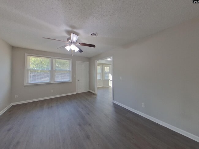 Building Photo - 2308 S Partridge Cir