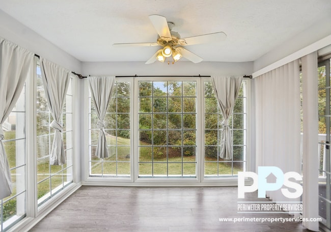 Building Photo - 801 Countryside Pl