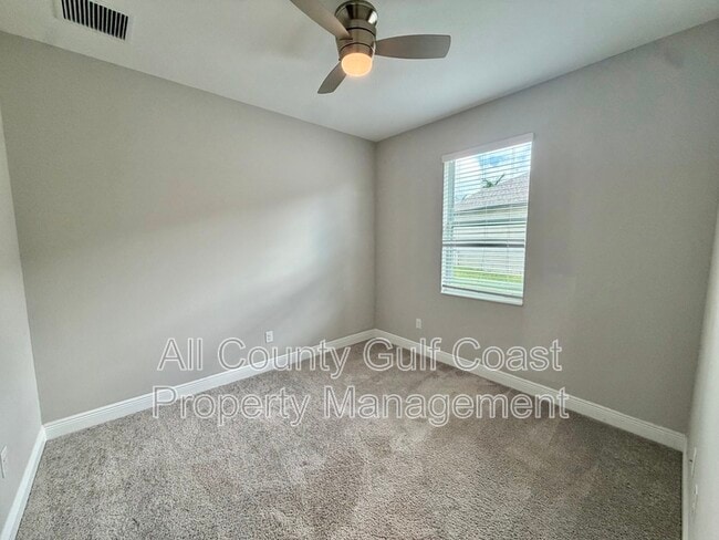 Building Photo - 8132 Tea Olive Ter