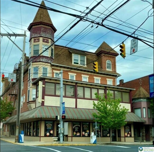 Building Photo - 4 E Belvidere St