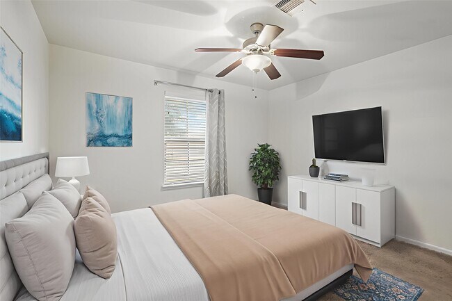 Building Photo - 4506 Mondial Rd