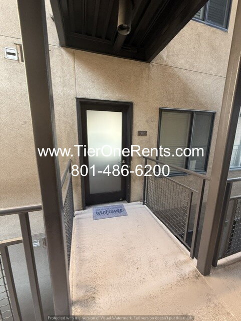 Building Photo - NO DEPOSIT option available for qualified renters