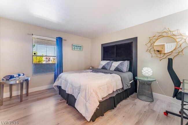 Building Photo - 4200 S Valley View Blvd