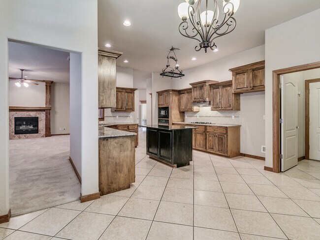 Building Photo - Fenwick Garden Village + Gated Community i...