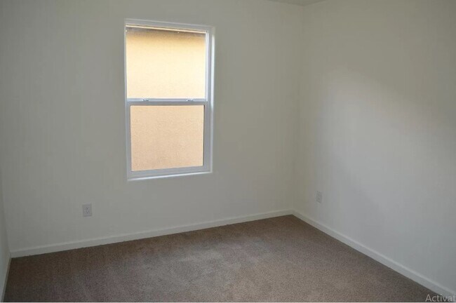 Building Photo - 260 Shafer Ave