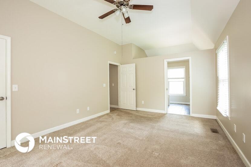 Building Photo - 2208 S Ashford Ct