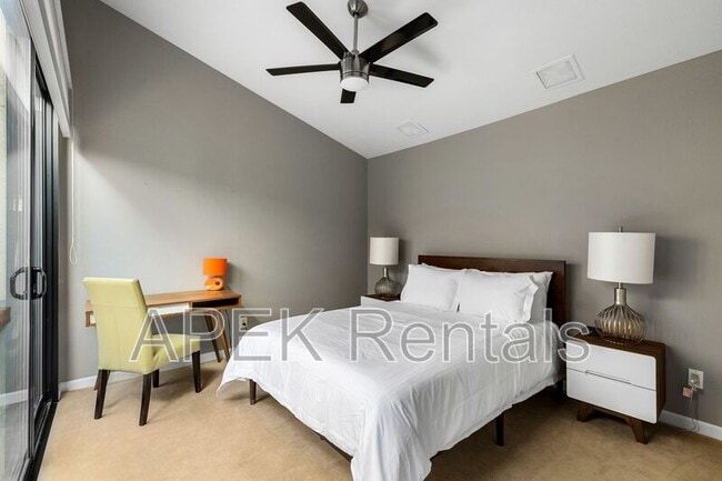 Building Photo - 2842 Sundance Cir W