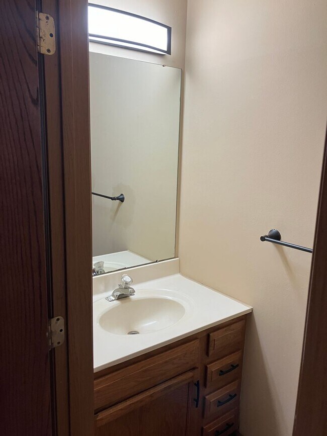 Building Photo - 2-Bedroom Townhome in Troy, OH - Available...