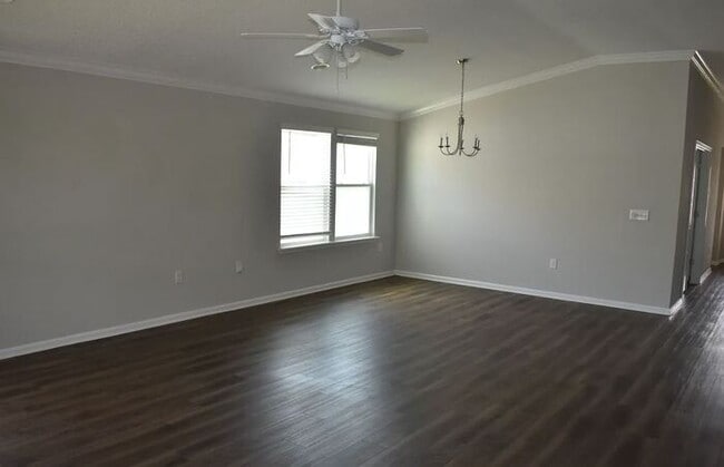 Building Photo - Beautiful 3 Beds 2 Baths Home in Saint Augistine!