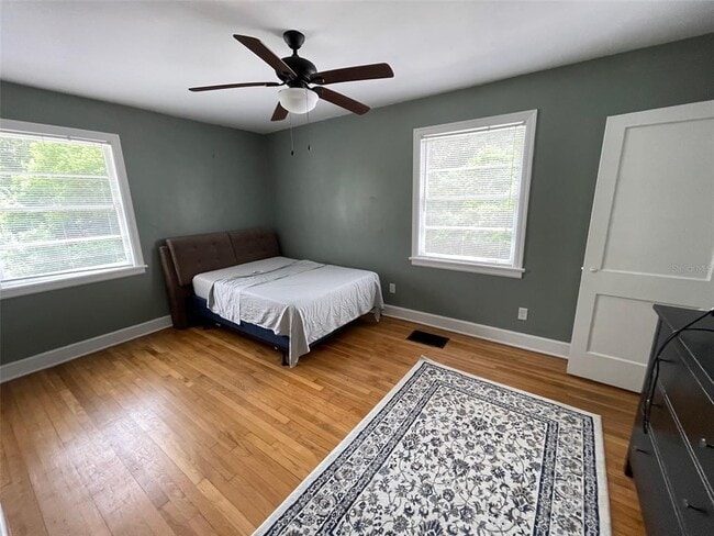 Building Photo - 1403 NW 9th Ave