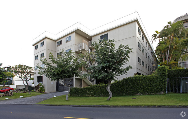 Building Photo - Punchbowl Plaza