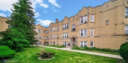 Building Photo - 2419 N Oak Park Ave