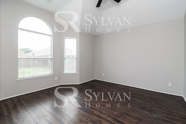 Building Photo - This is Tailored to Your Highest Standards.