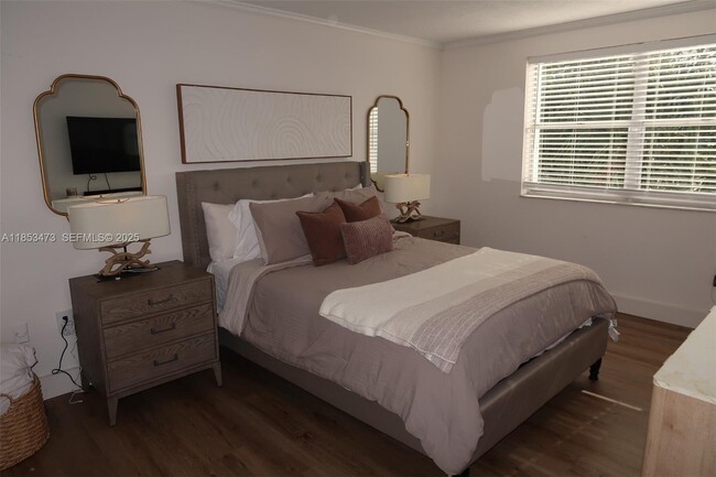 Building Photo - 4530 SW 68th Ct Cir