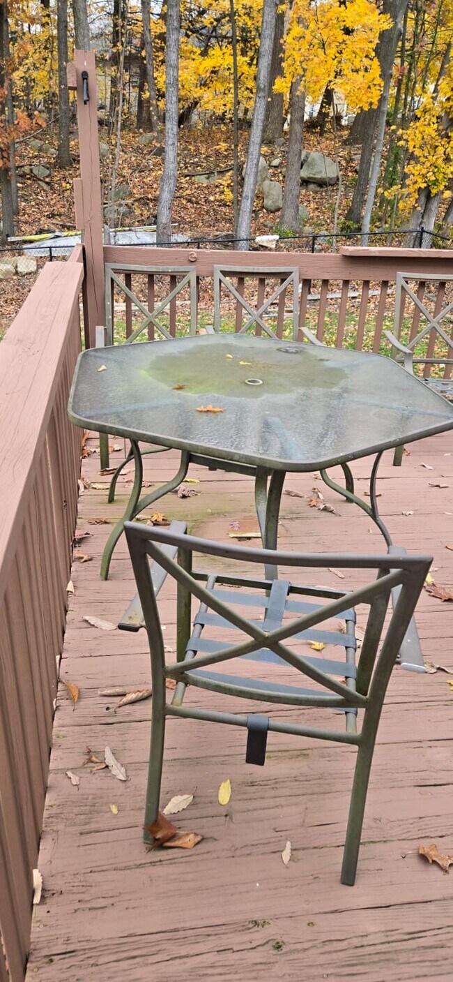 Building Photo - 5 Union St