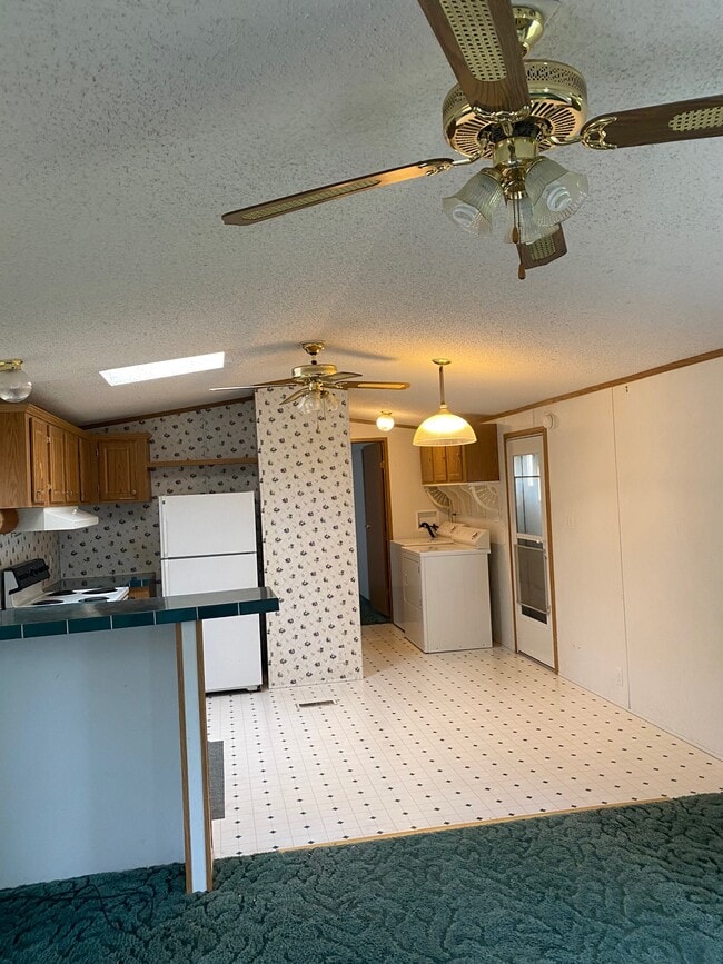 Building Photo - 16135 OH-39