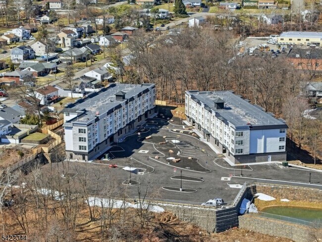 Building Photo - 95 Shepherds Ln