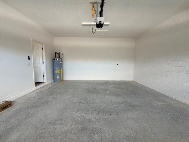 Building Photo - 2029 Anthem Dr