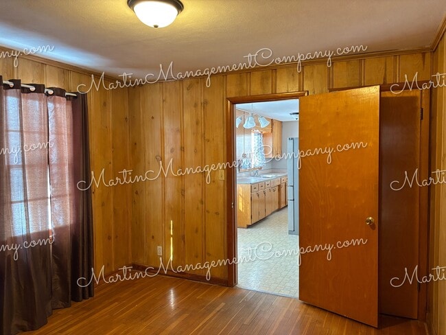 Building Photo - 1206 S Murray Ave