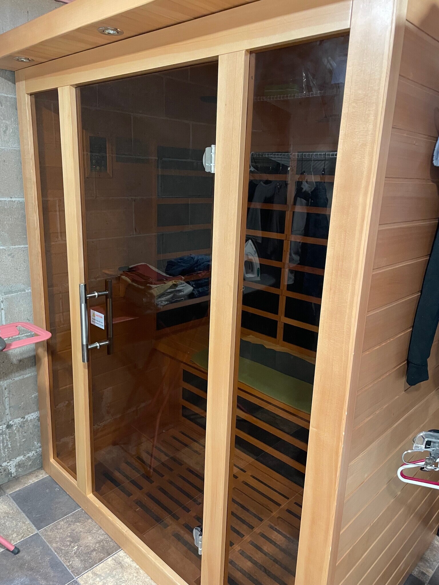 Sauna - 10909 Russell Ave S