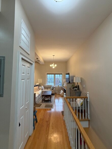 Building Photo - 261 W 2nd St