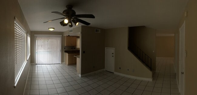 Building Photo - Gorgeous 3Bed/2.5Bath/Pool/Spa, 2-Story Home located in the NW part of the valley