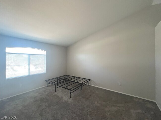 Building Photo - 5415 W Harmon Ave