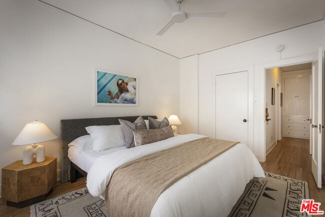 Building Photo - 4405 Clarissa Ave