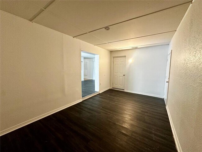 Building Photo - 4655 Cepeda St