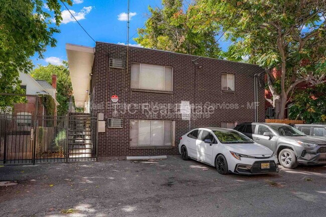 Building Photo - 970 N Downing St