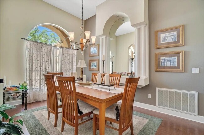 Building Photo - 14113 Sierra Vista Dr