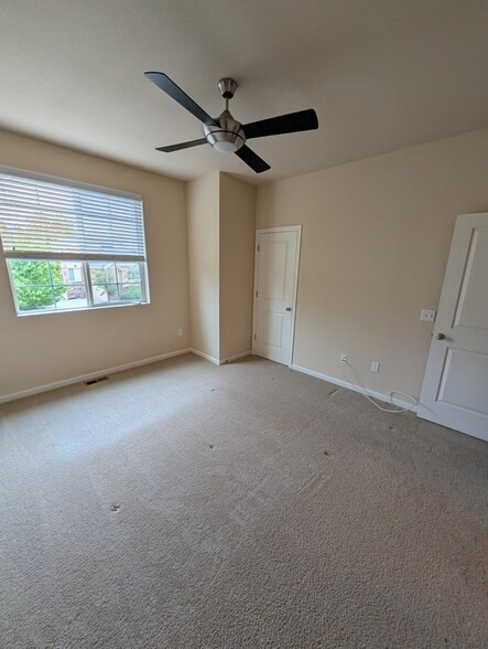Building Photo - 15952 W 63rd Ln